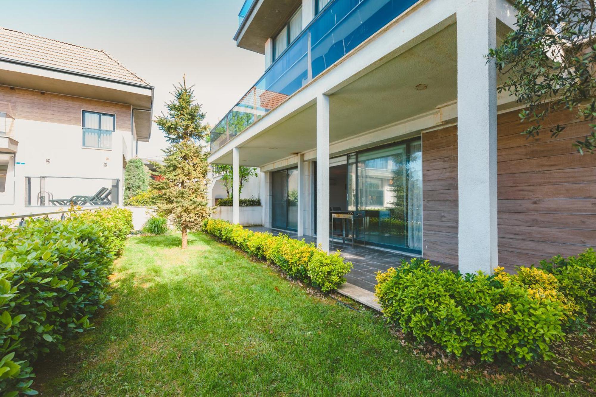 Royal Blue Istanbul - Luxury Villas Zewnętrze zdjęcie