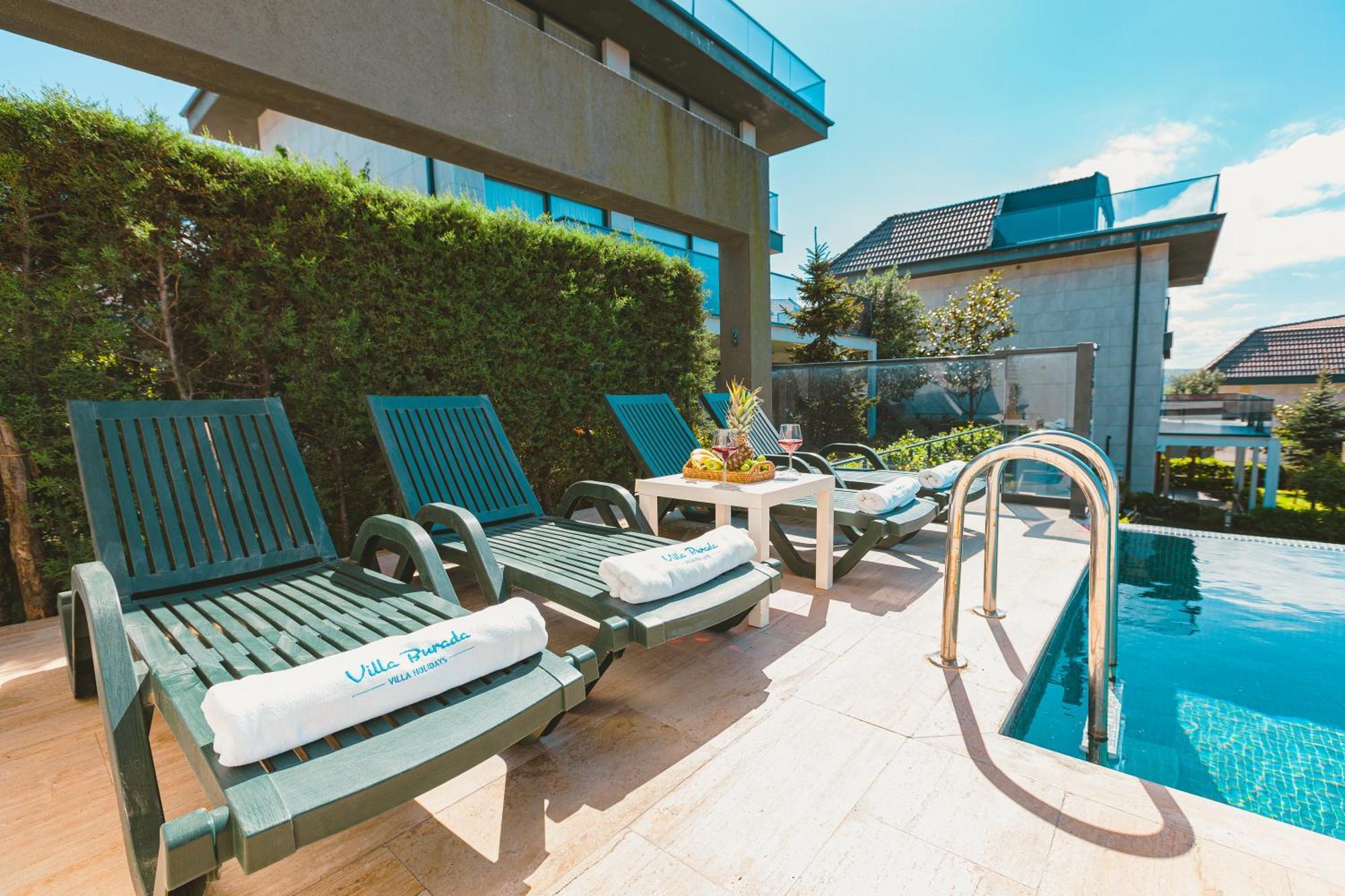 Royal Blue Istanbul - Luxury Villas Zewnętrze zdjęcie