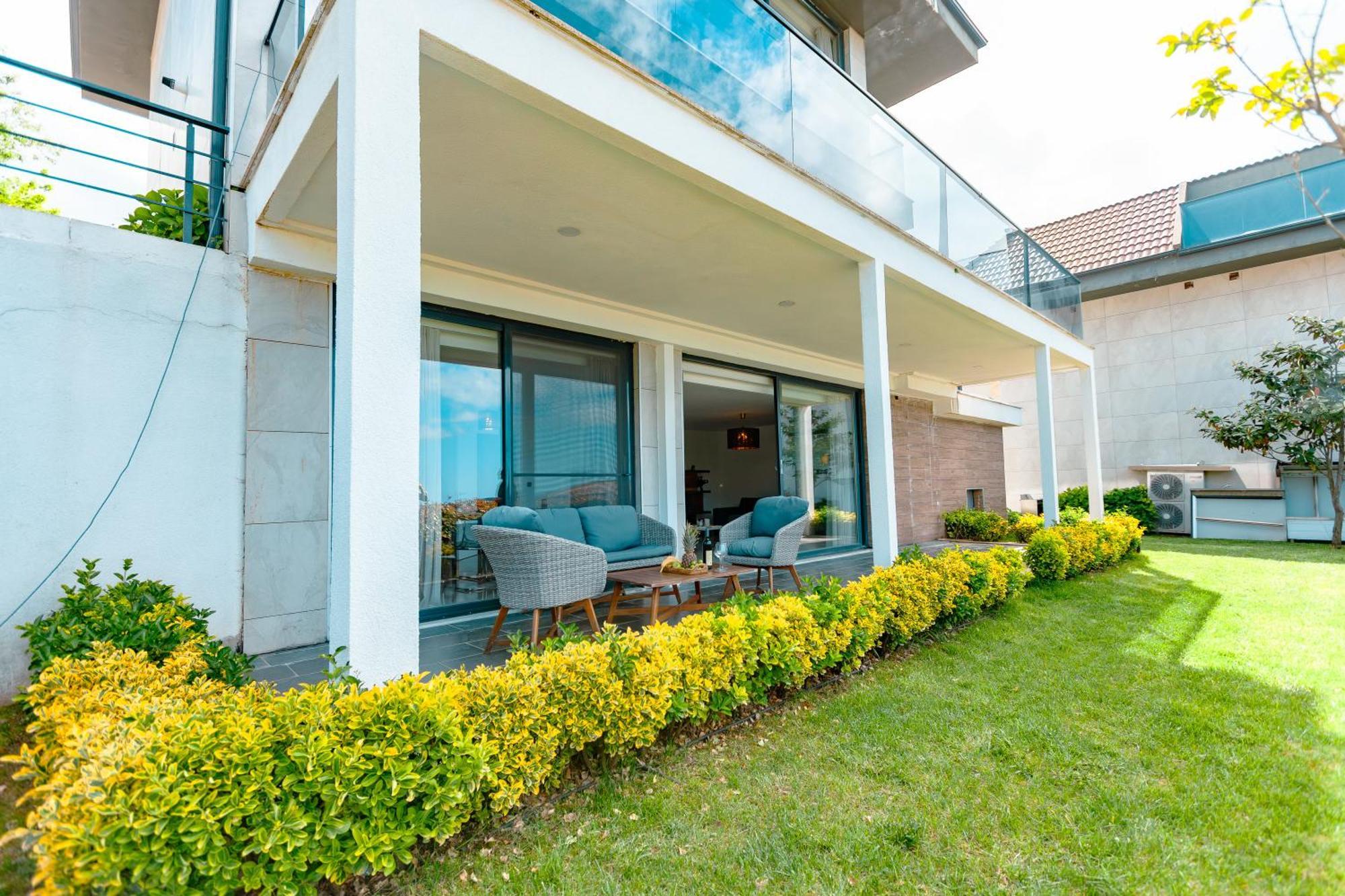 Royal Blue Istanbul - Luxury Villas Zewnętrze zdjęcie